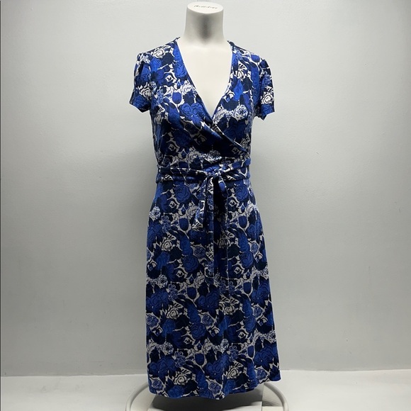 Boden Dresses & Skirts - Boden Dress Midi Wrap Belted Short Sleeve Jersey Stretch Knit Floral Blue Size 8